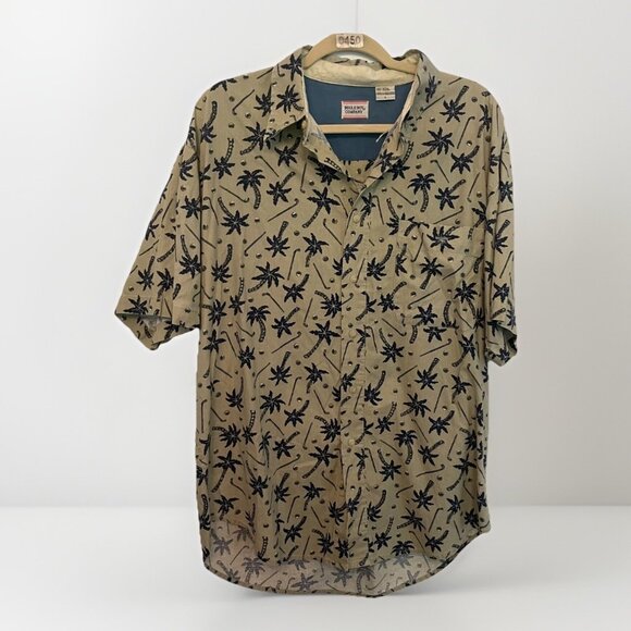 Vintage Bugle Boy Mens L Button Down Shirt Cotton Palm Trees Golf Clubs Balls - Picture 1 of 11